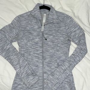 LULULEMON DEFINE JACKET SIZE 6 (grey/white)